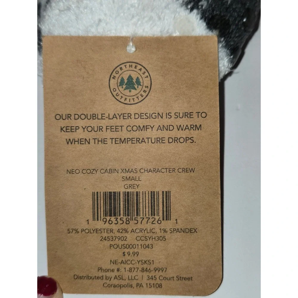 Northeast Outfitters Kids Cozy Cabin Socks Youth Size 10K-4 Gray Gnome Christmas